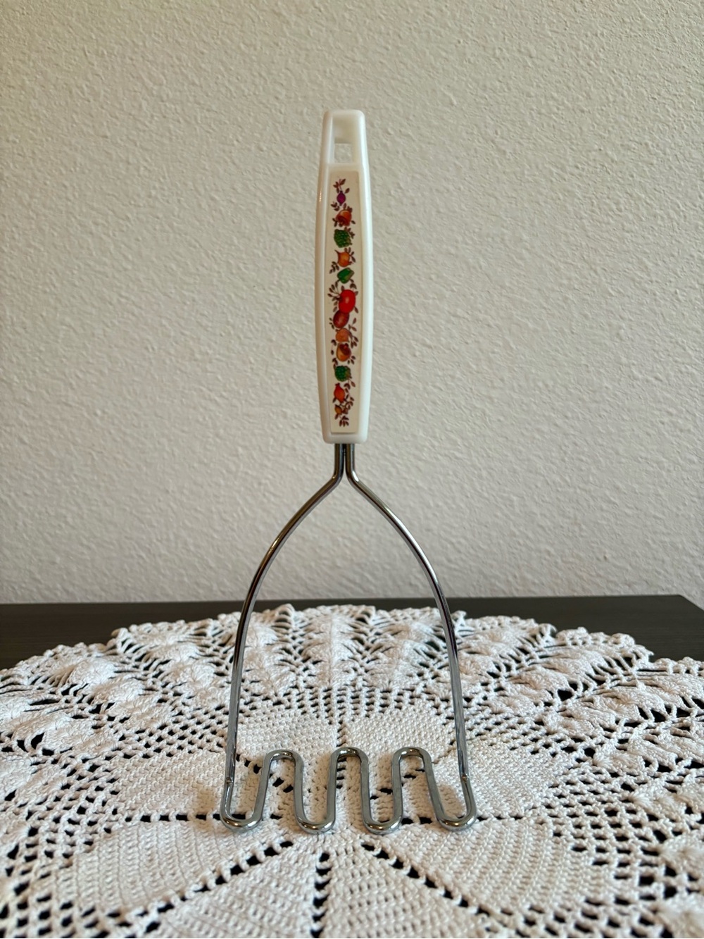 Vintage Spice of Life Potato Masher - Home Kitchen